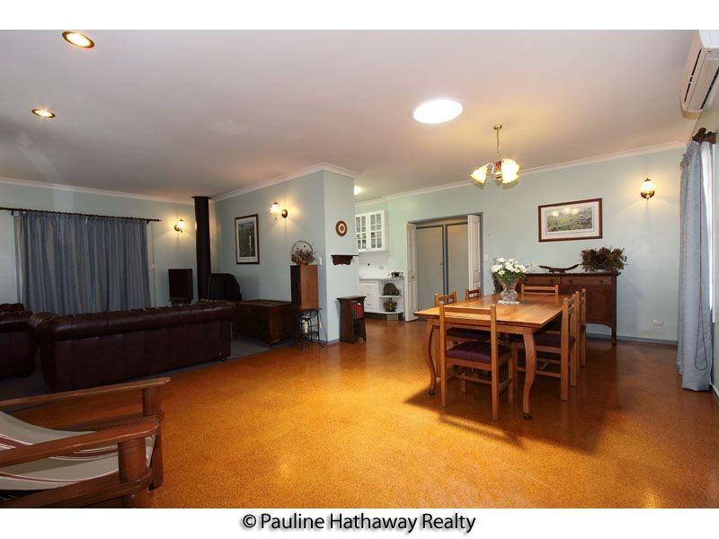 7 Apurla Court, Karana Downs QLD 4306