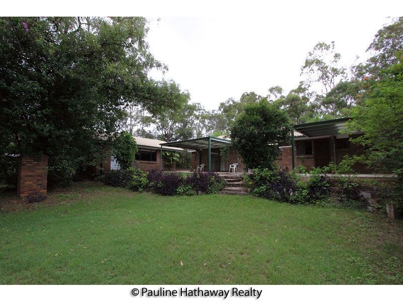 33 Oxley Drive, Karalee QLD 4306