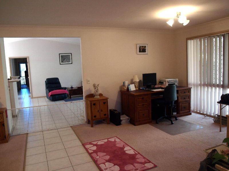 21 Douglas Court, Karalee QLD 4306