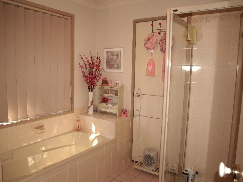 21 Douglas Court, Karalee QLD 4306