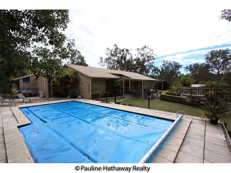 27 Kulmaren Grove, Karana Downs QLD 4306