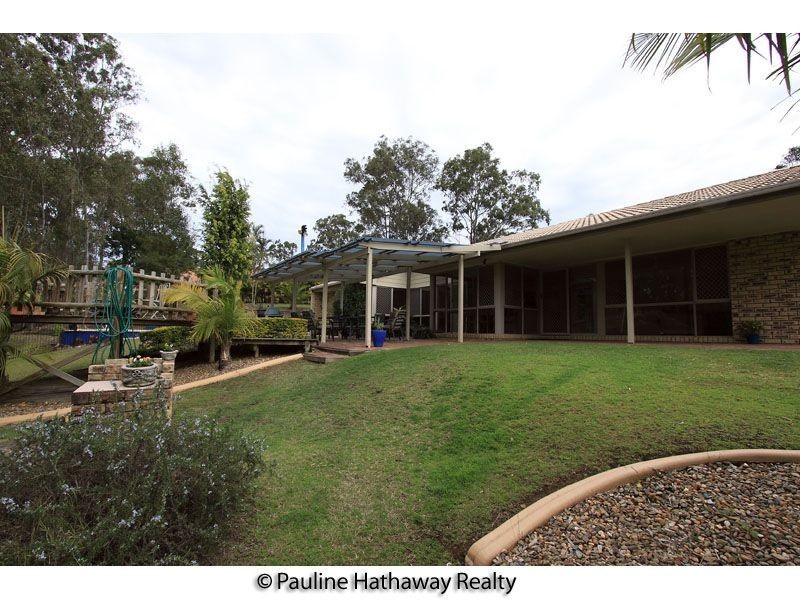 27 Kulmaren Grove, Karana Downs QLD 4306
