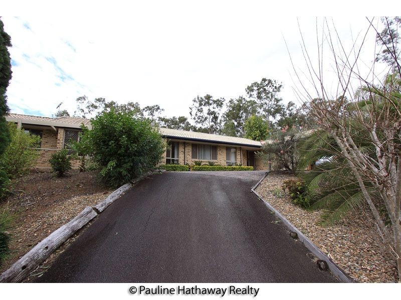 27 Kulmaren Grove, Karana Downs QLD 4306