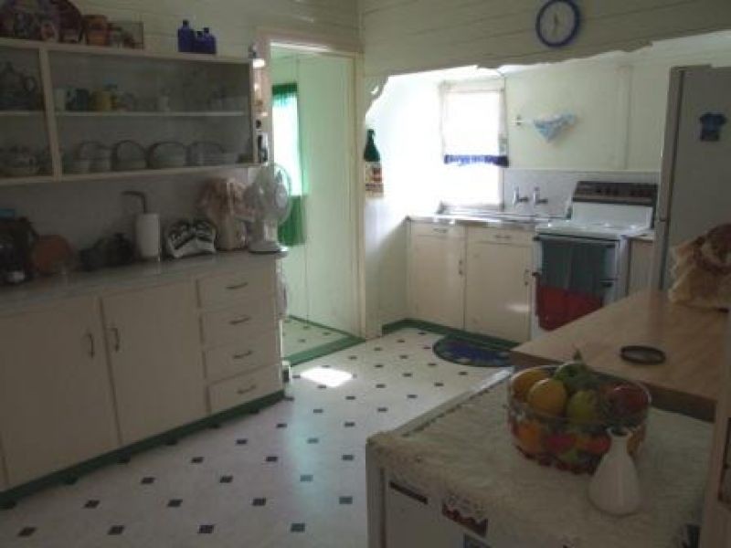 54 Mary Street, Blackstone QLD 4304