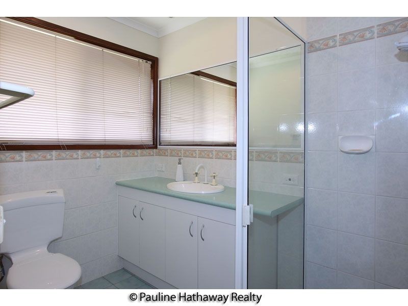 2 Langi Court, Karana Downs QLD 4306