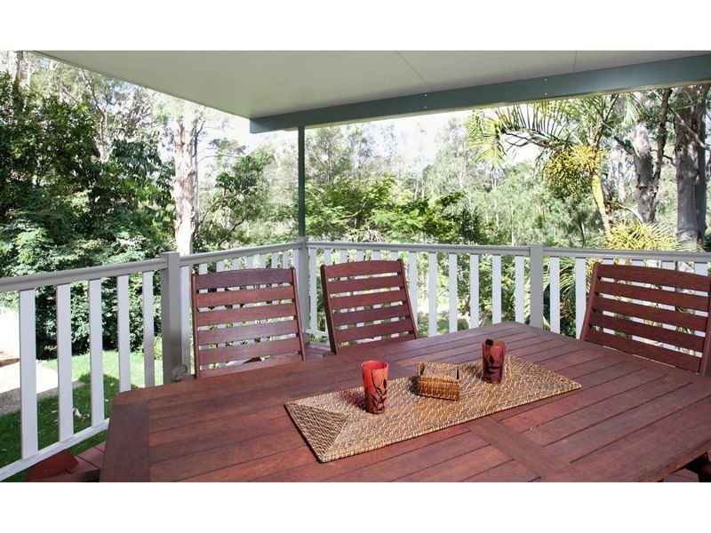 27 Nalya Crescent, Karana Downs QLD 4306