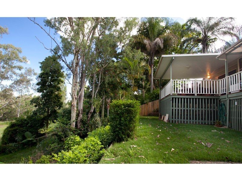 27 Nalya Crescent, Karana Downs QLD 4306