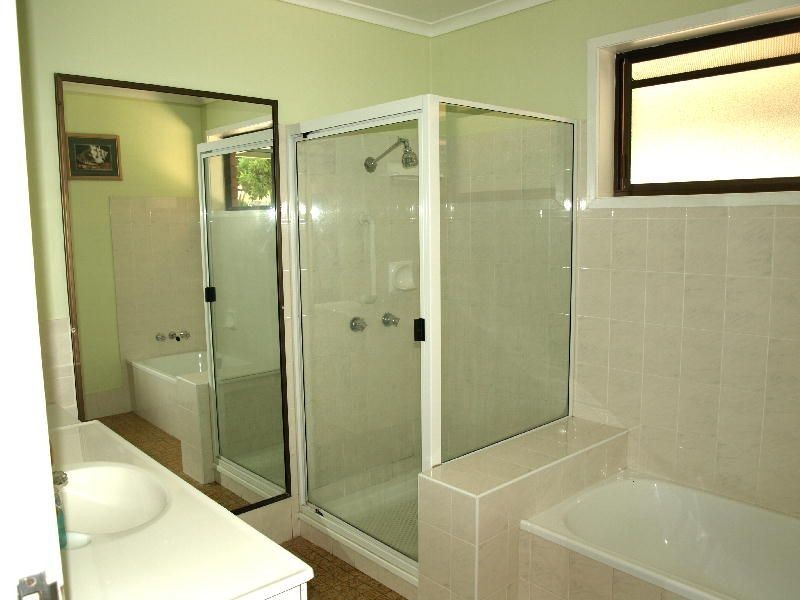 20 Karri Avenue, Karana Downs QLD 4306