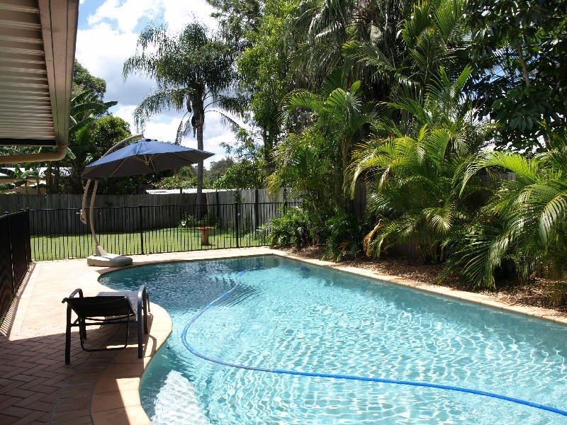 8 Kooralla Court, Karana Downs QLD 4306