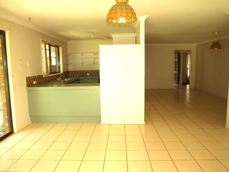 4 Karri Avenue, Karana Downs QLD 4306