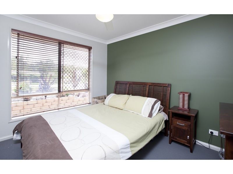 29 Jeff Collins Circuit, Bellbird Park QLD 4300