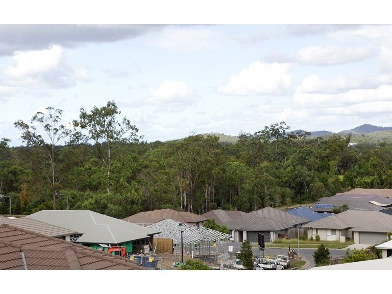 29 Jeff Collins Circuit, Bellbird Park QLD 4300