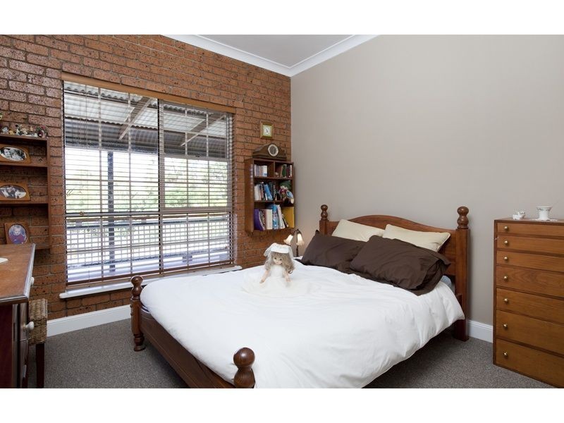 7 Purrumba Court, Karana Downs QLD 4306