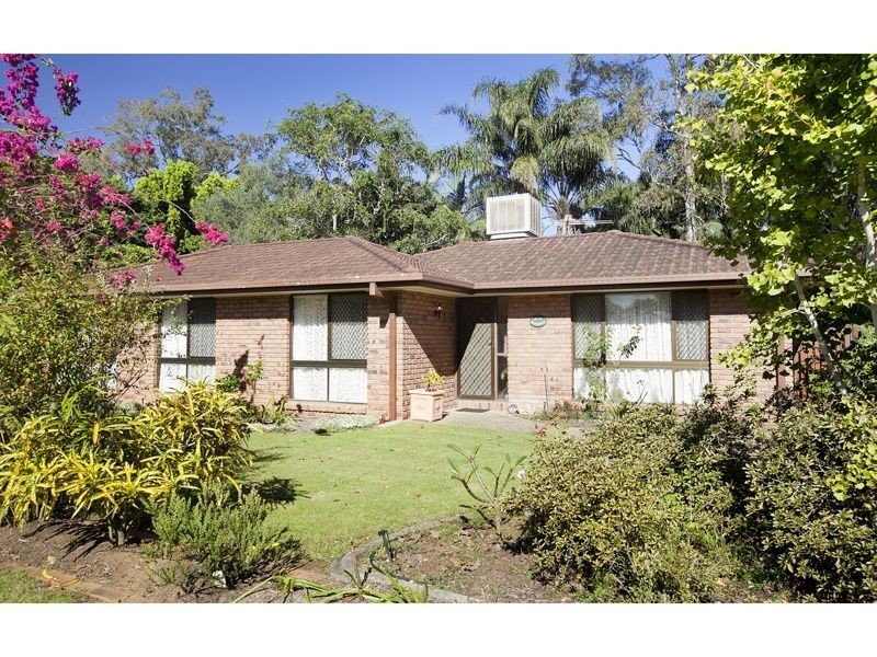 17 Illawong Way, Karana Downs QLD 4306