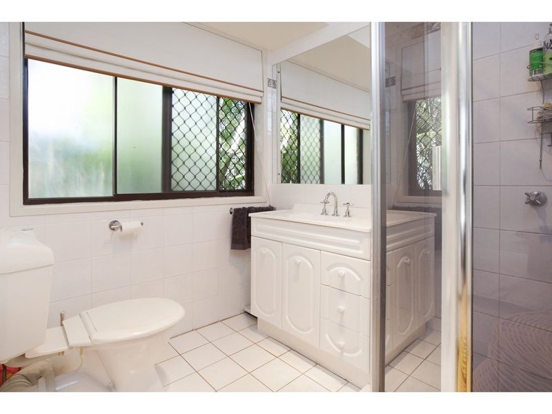 14 Leuneah Lane, Karana Downs QLD 4306