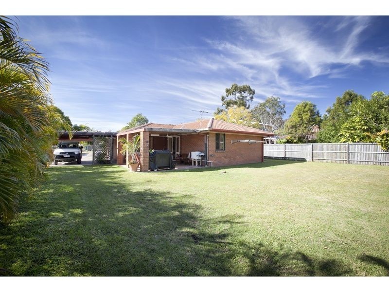 14 Leuneah Lane, Karana Downs QLD 4306