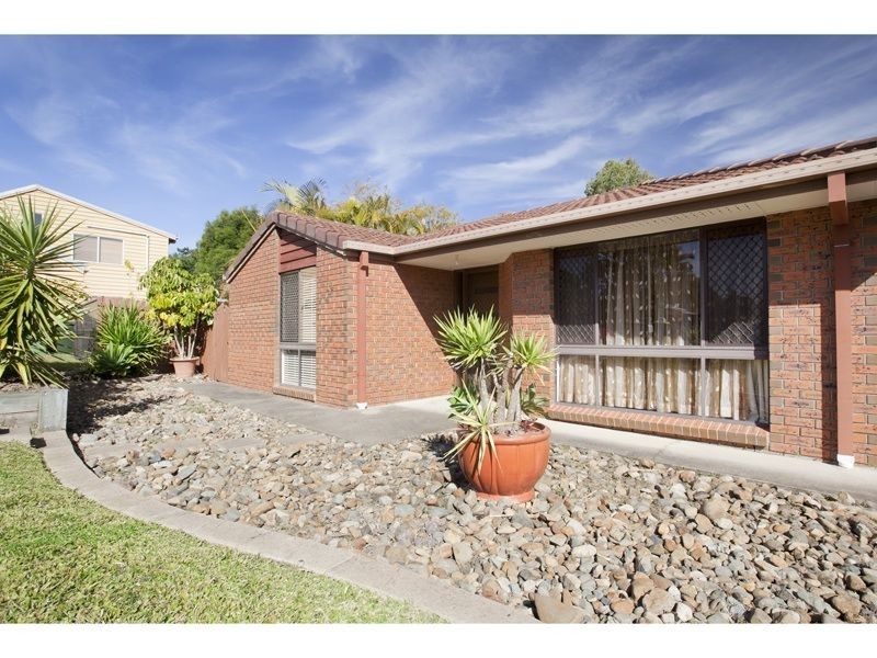 14 Leuneah Lane, Karana Downs QLD 4306