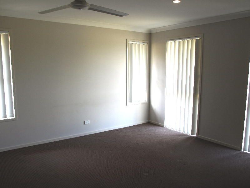 40 Essex Street, Chuwar QLD 4306