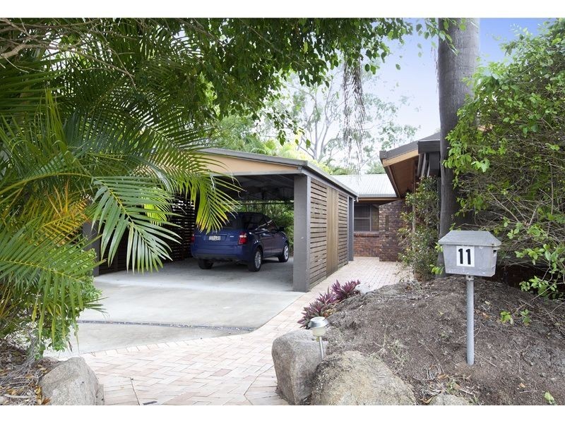 11 Tanderra Way, Karana Downs QLD 4306