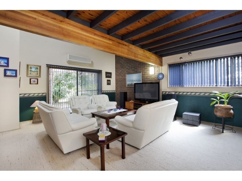 76 Leichhardt Crescent, Barellan Point QLD 4306