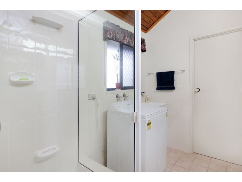 76 Leichhardt Crescent, Barellan Point QLD 4306