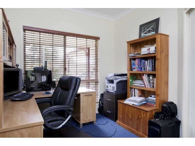 10-16 Iceberg Lane, Karalee QLD 4306