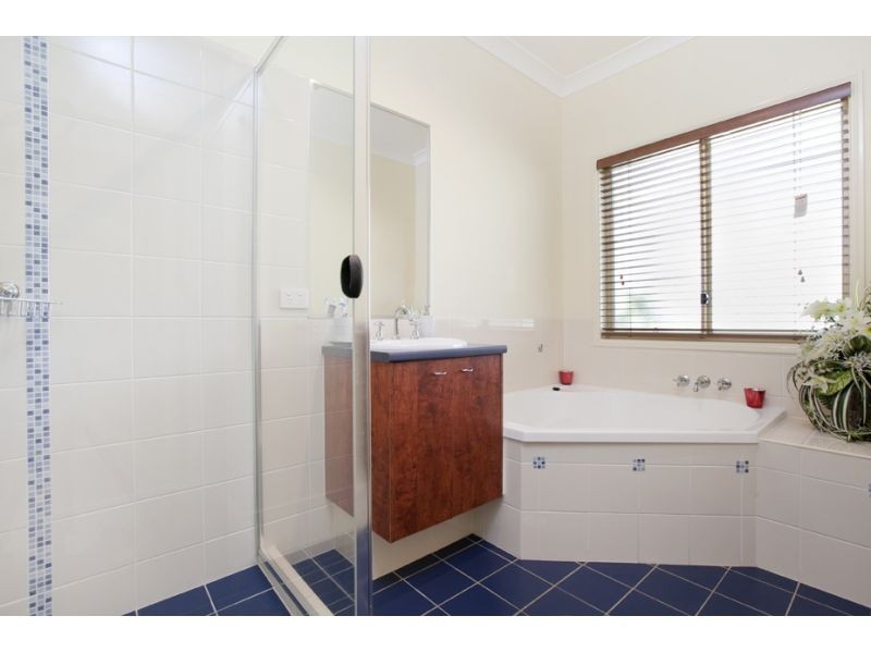 10-16 Iceberg Lane, Karalee QLD 4306