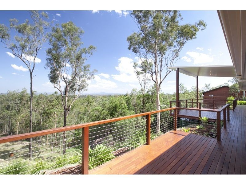 216 Blackwall Road, Chuwar QLD 4306