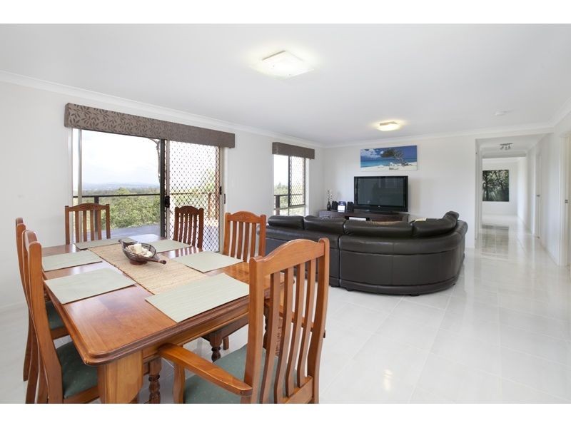 216 Blackwall Road, Chuwar QLD 4306