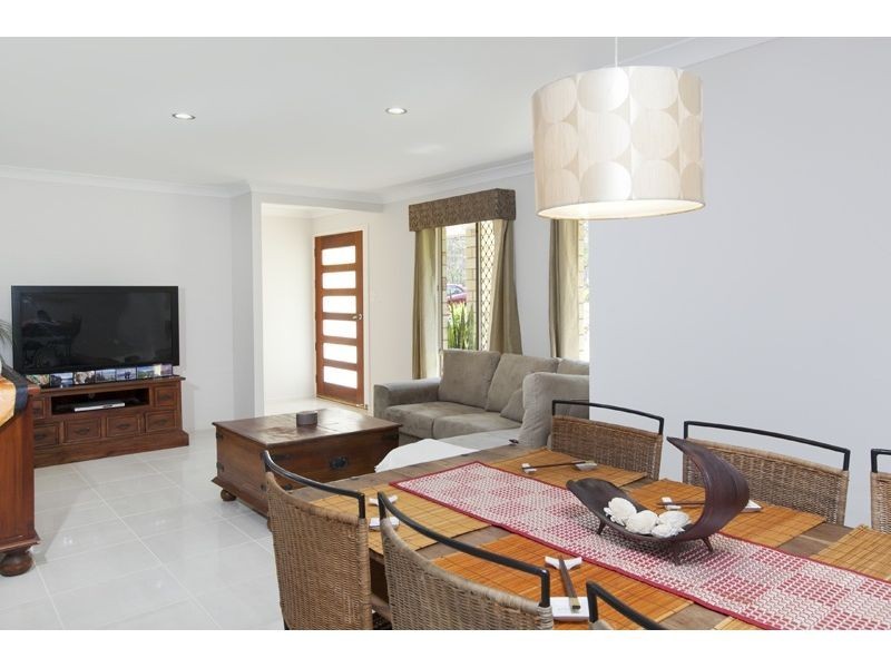 216 Blackwall Road, Chuwar QLD 4306