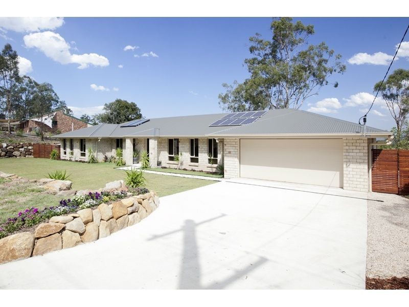 216 Blackwall Road, Chuwar QLD 4306