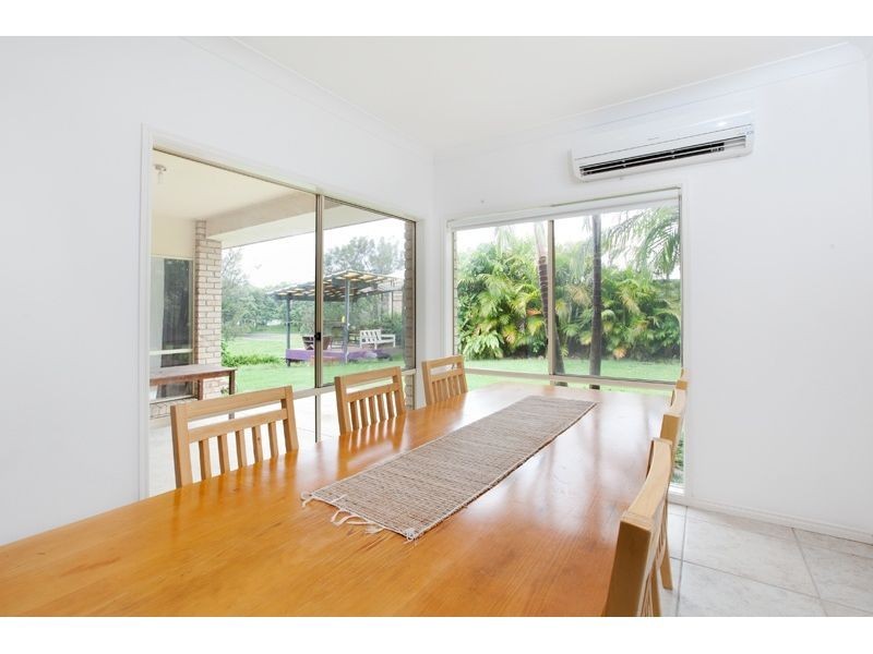 4/16 Leuneah Lane, Karana Downs QLD 4306