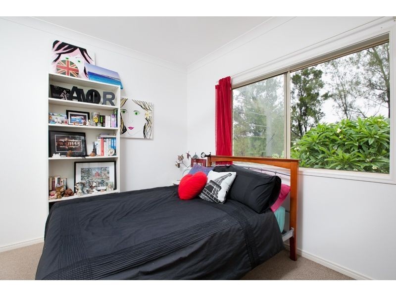 4/16 Leuneah Lane, Karana Downs QLD 4306