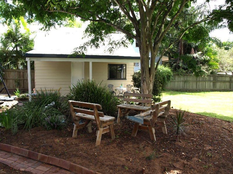 5 Stuart Court, Karalee QLD 4306