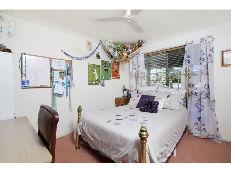 30 College Road, Karana Downs QLD 4306