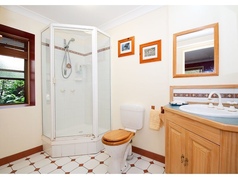 6 Wandoo Court, Karana Downs QLD 4306