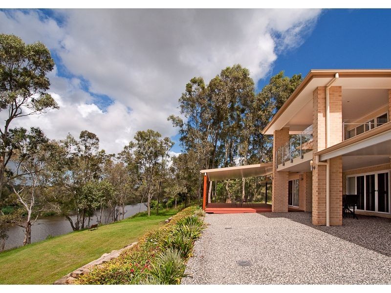 48 Stuart Street, Barellan Point QLD 4306