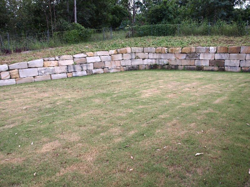 32 Langlands Street, Chuwar QLD 4306