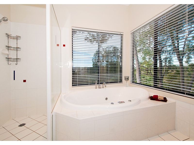 35 Willeen Court, Chuwar QLD 4306