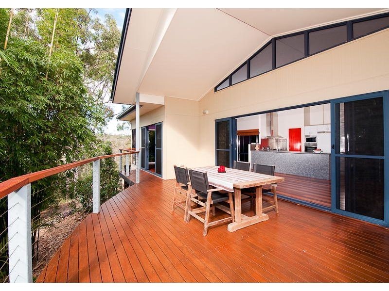 35 Willeen Court, Chuwar QLD 4306