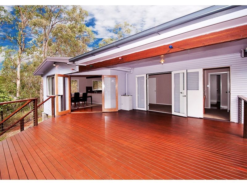 2 Powells Road, Karana Downs QLD 4306