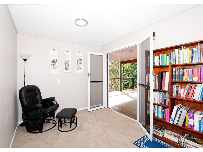 2 Powells Road, Karana Downs QLD 4306