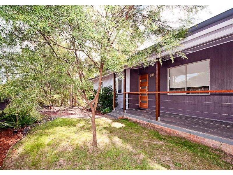 2 Powells Road, Karana Downs QLD 4306