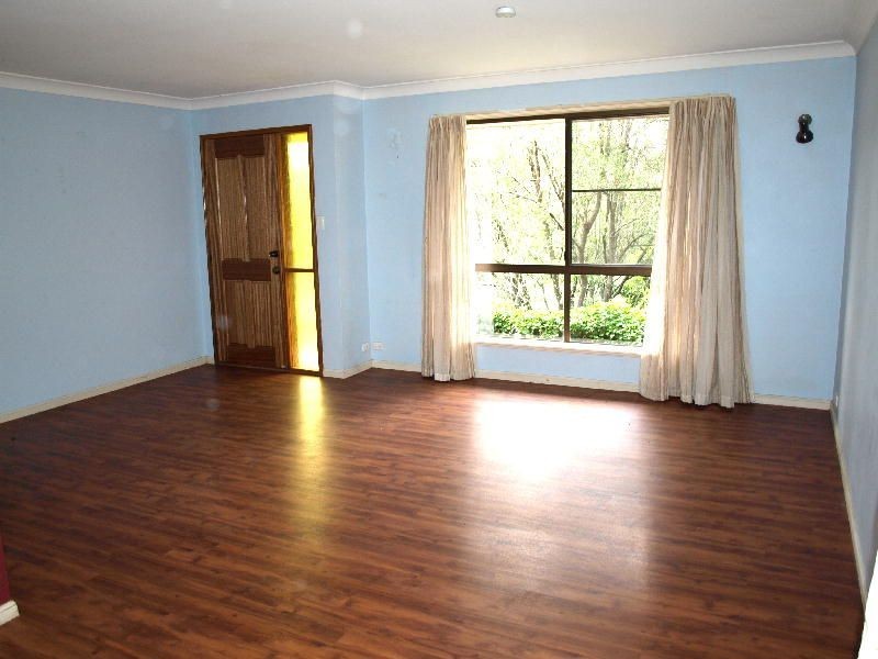 92 College Road, Karana Downs QLD 4306