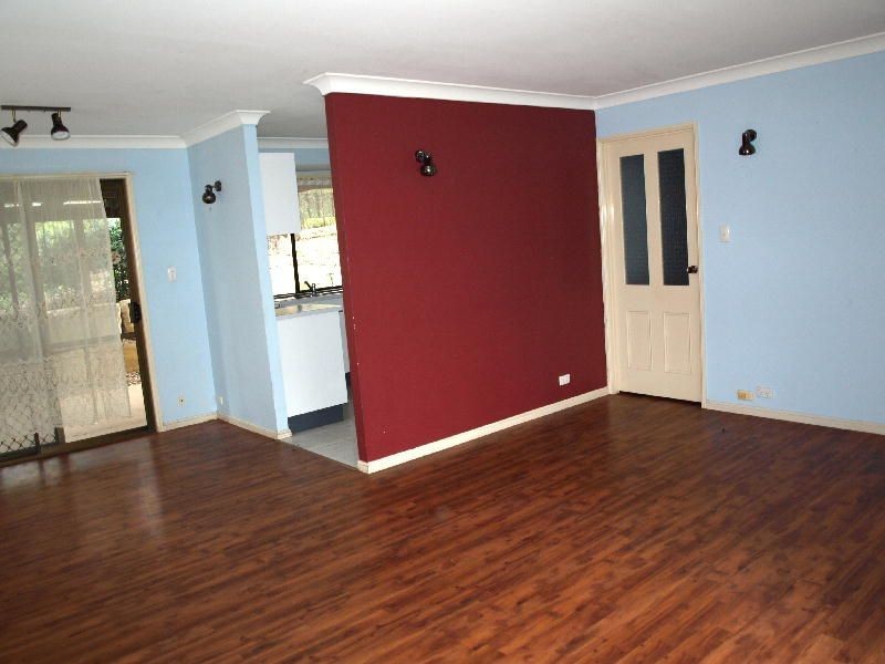 92 College Road, Karana Downs QLD 4306