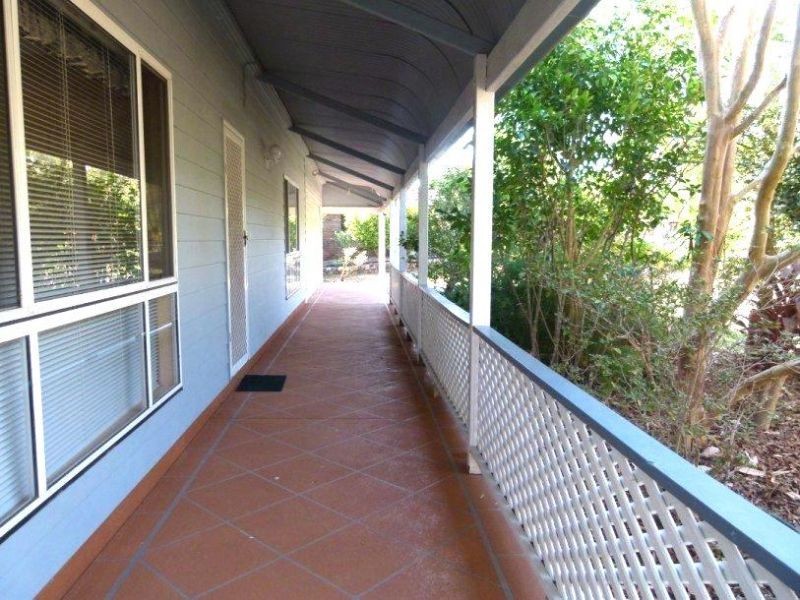 182 College Road, Karana Downs QLD 4306