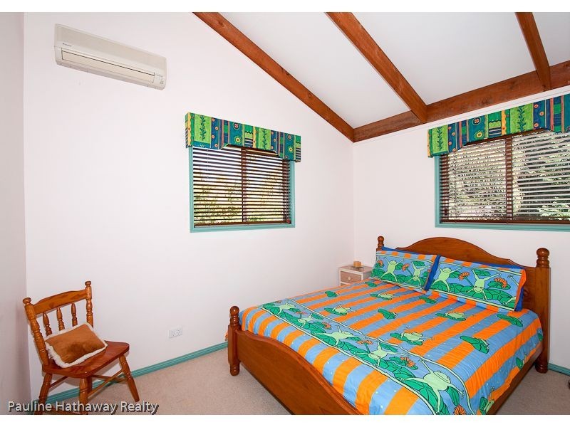 6 Leuneah Lane, Karana Downs QLD 4306