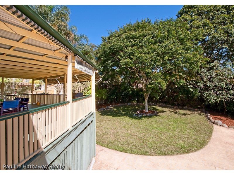 6 Leuneah Lane, Karana Downs QLD 4306