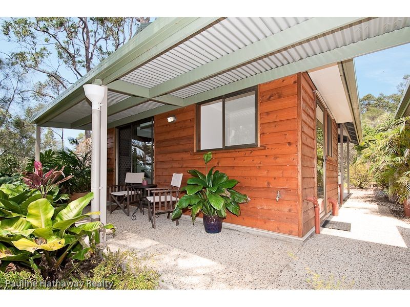 22 Mountain Vista Court, Mount Crosby QLD 4306