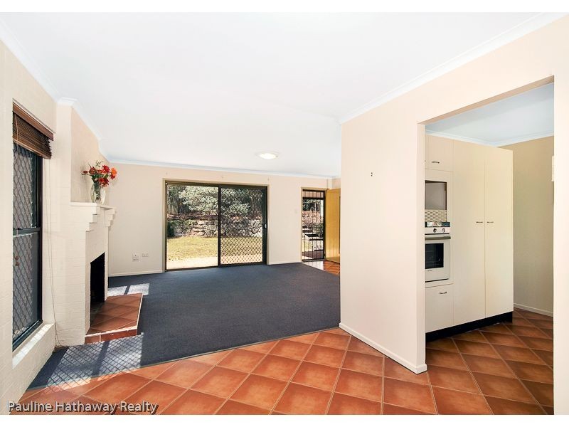 25 Langlands Street, Chuwar QLD 4306